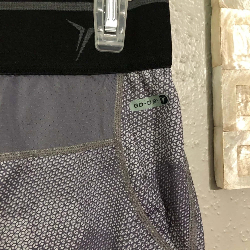 Mens Base layer leggings size medium